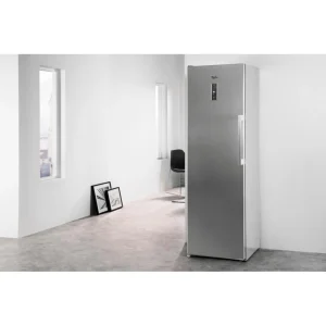 Satisfait ou Remboursé Whirlpool UW8 F2D XBI N 2 Freezer 23